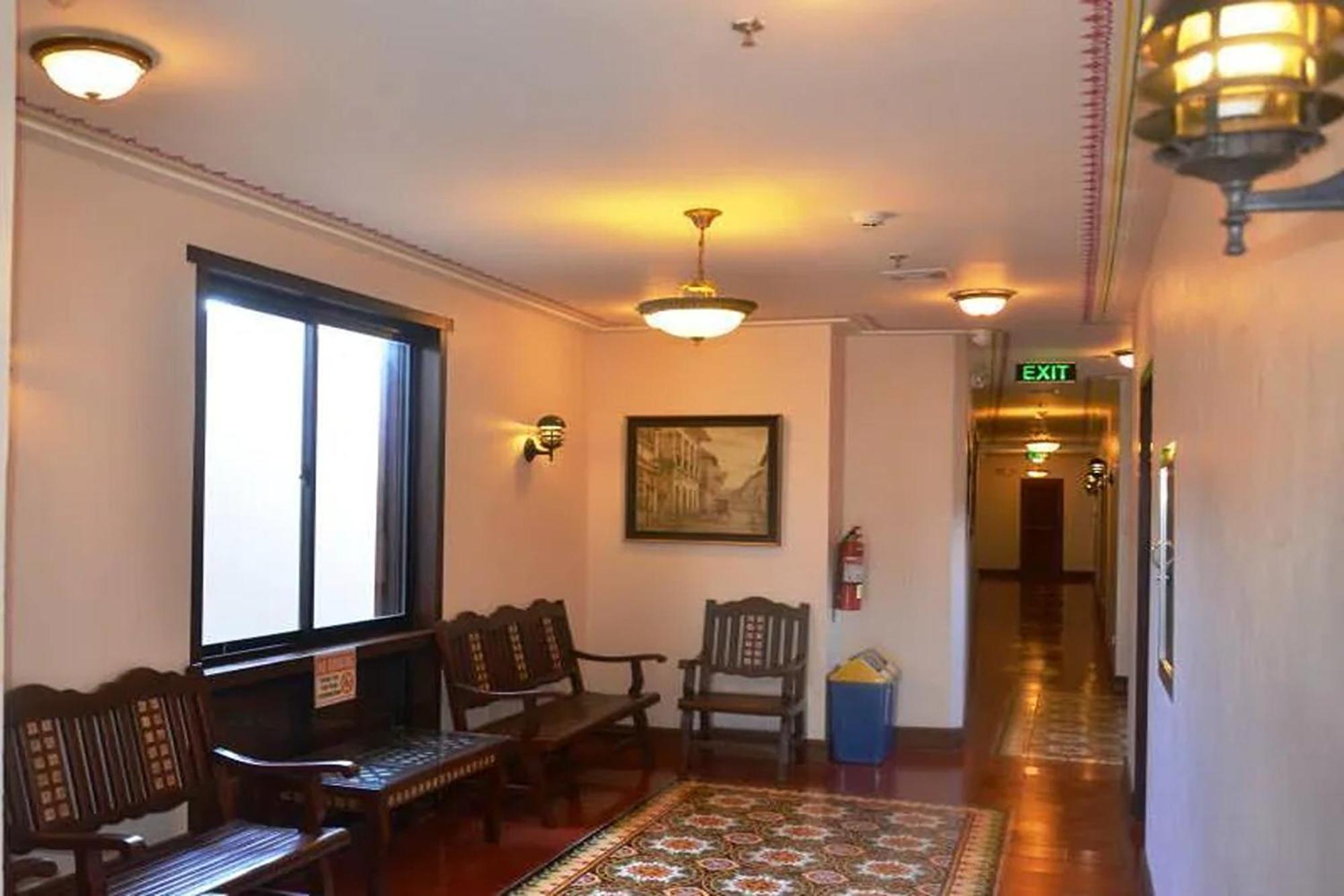 Nscc Hotel Виган Екстериор снимка
